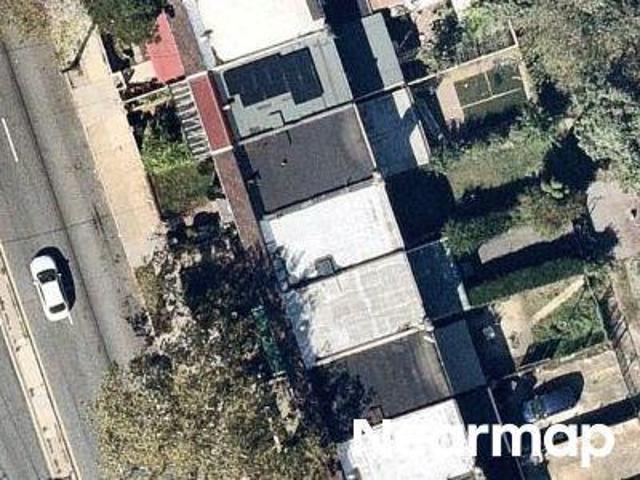 House for sale in Queens, Arverne