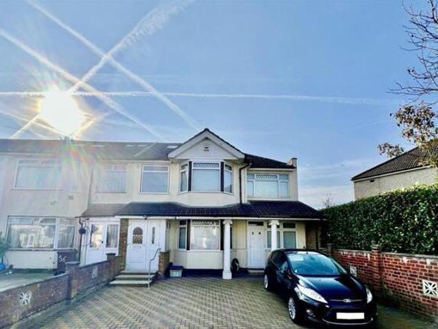 House for sale in Greater London
