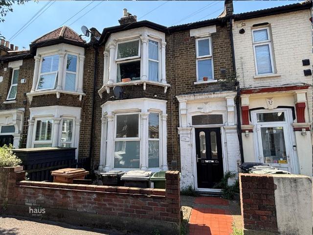 Apartment for rent in Leyton, Greater London