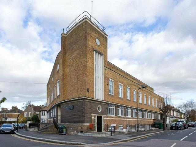 Apartment for rent in Leyton, Greater London