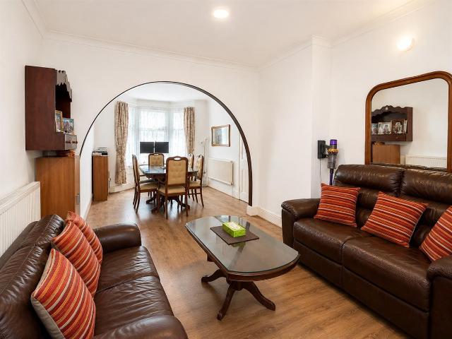 Apartment for rent in Leyton, Greater London