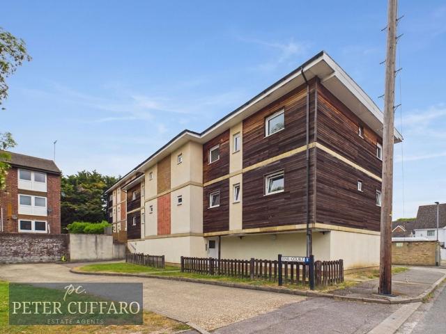 Apartment for rent in Kings Hill, Colliers End