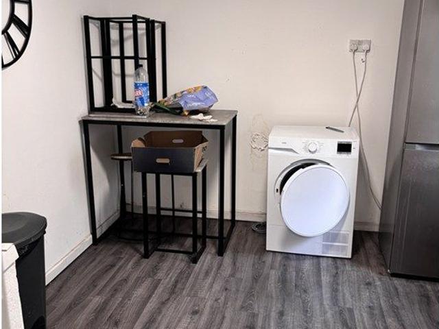 Room for rent in Pennycomequick, Plymouth