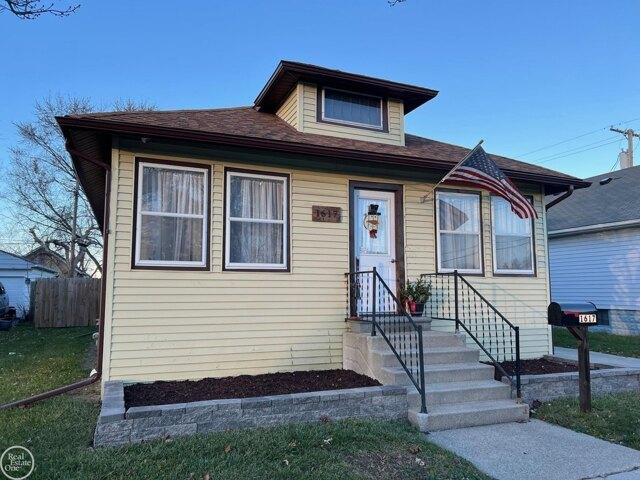 House for sale in Fort Gratiot, Michigan