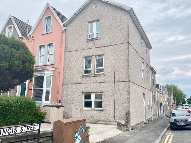 Apartment for rent in Nangreaves, Wales