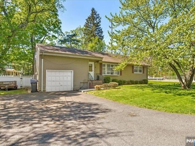 House for sale in Passaic, New Jersey