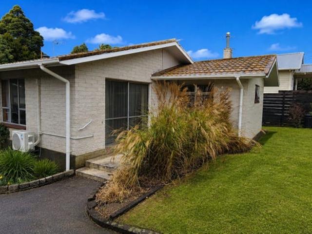 Apartment for rent in Hillsborough, Taranaki