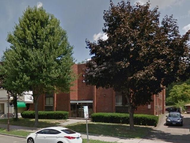 Condo for sale in Hartford