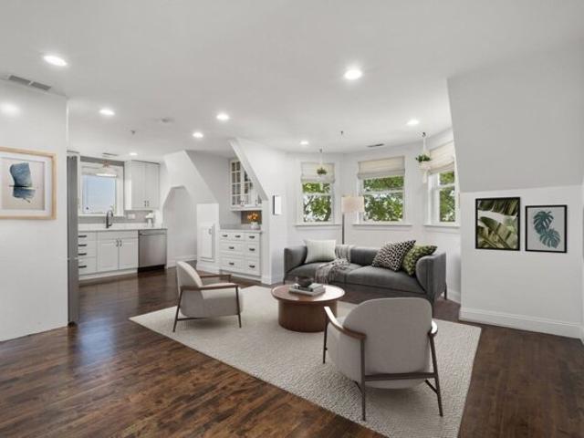 Condo for sale in Chelsea, Massachusetts