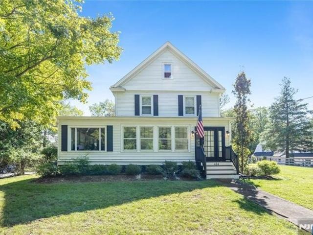 House for sale in Wyckoff, Bergen County