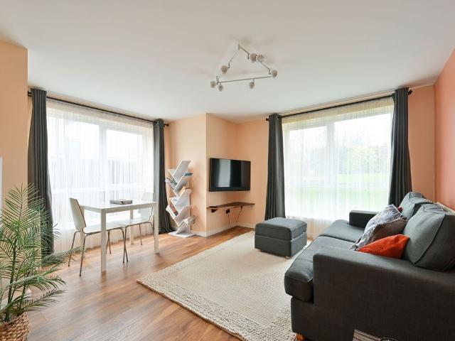 Apartment for rent in Holywell Estate, North Watford