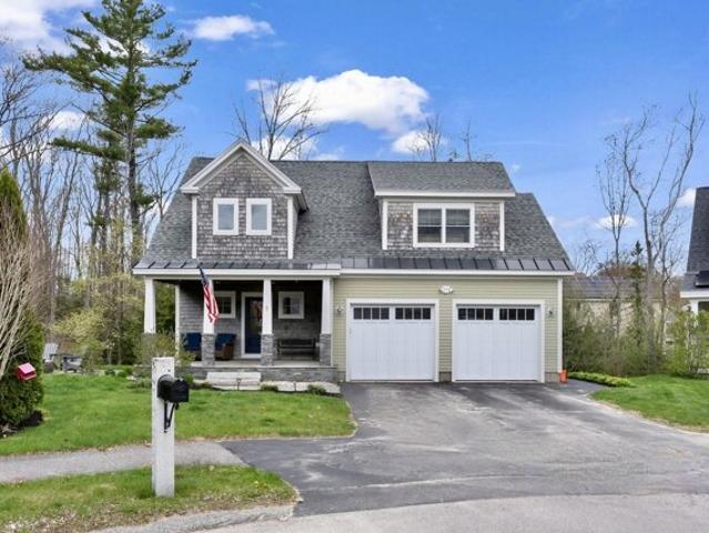 House for sale in Cape Elizabeth, Maine