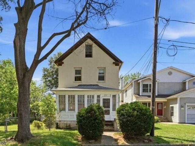 House for sale in Roselle Park, New Jersey
