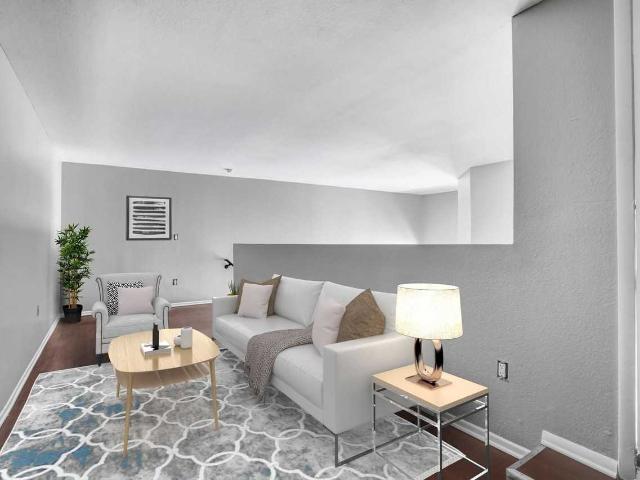 Apartment for rent in Canoga Park, California