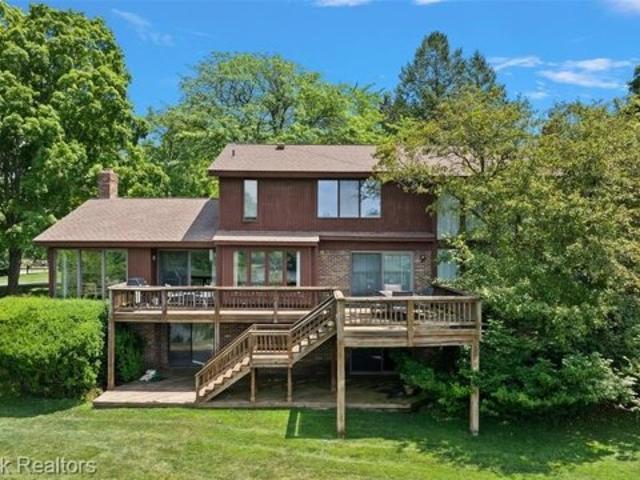 House for sale in Bloomfield Hills