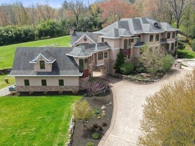 House for sale in Denville, New Jersey