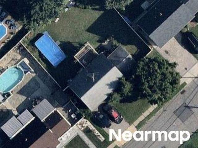 House for sale in Little Ferry, New Jersey