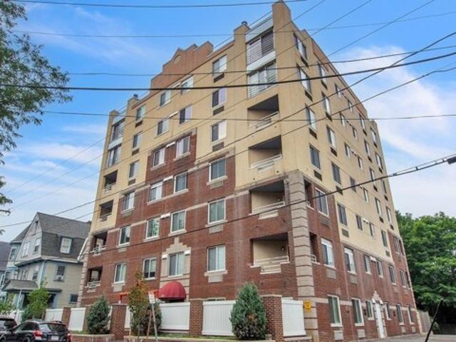 Condo for sale in Cambridge, Massachusetts
