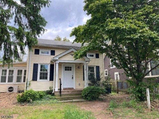 House for sale in Kendall Park, New Jersey