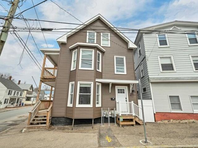 House for sale in New Hampshire