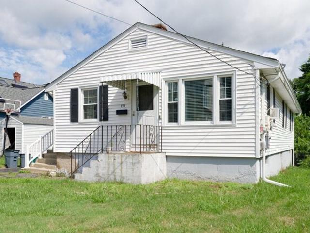 House for sale in Bloomingdale, Worcester