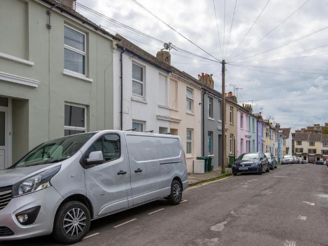 House for rent in Hanover & Queen's Park, Brighton
