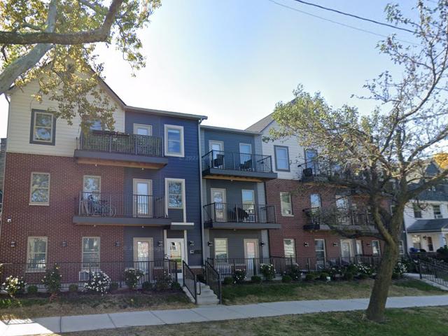 Apartment for rent in Detroit - Shoreway, Cleveland