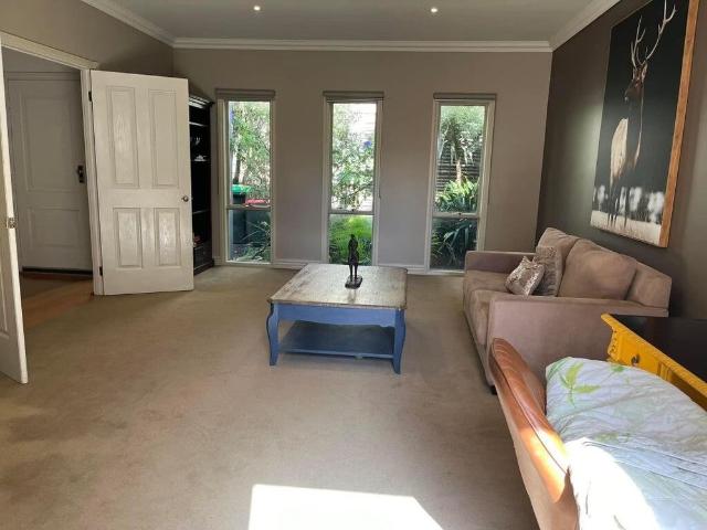 Room for rent in Camerons Creek, Victoria