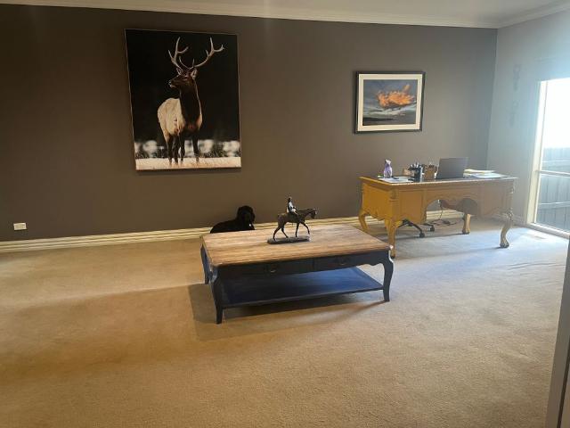 Room for rent in Camerons Creek, Victoria