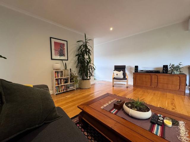 Room for rent in Camerons Creek, Victoria