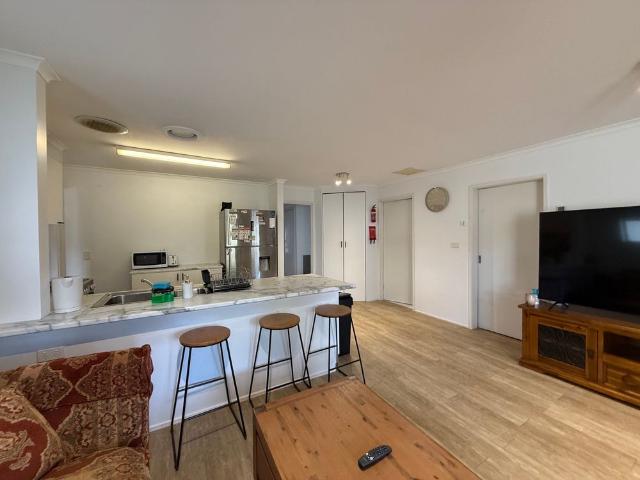 Room for rent in Camerons Creek, Victoria