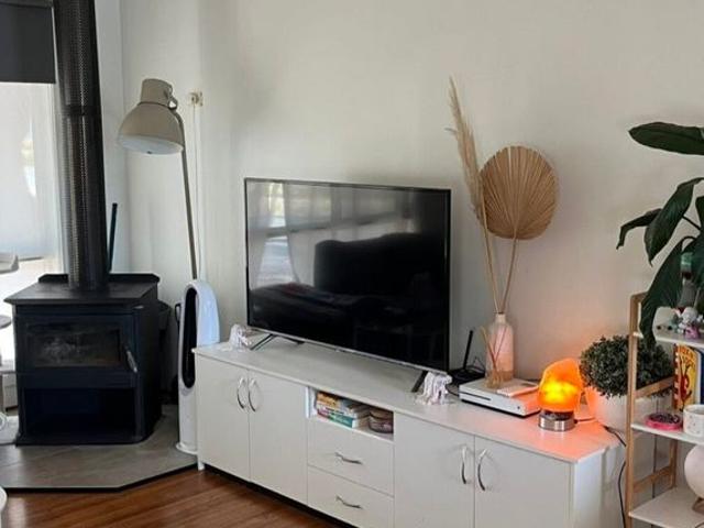 Room for rent in Camerons Creek, Victoria