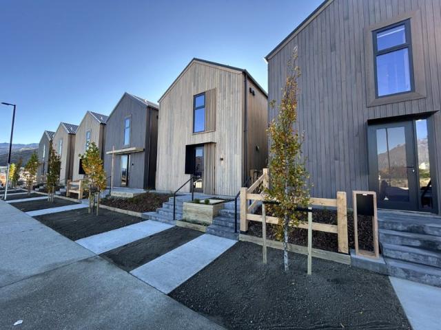 House for rent in Otakou