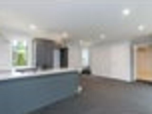 Townhouse for rent in Hamilton North, Hamilton City