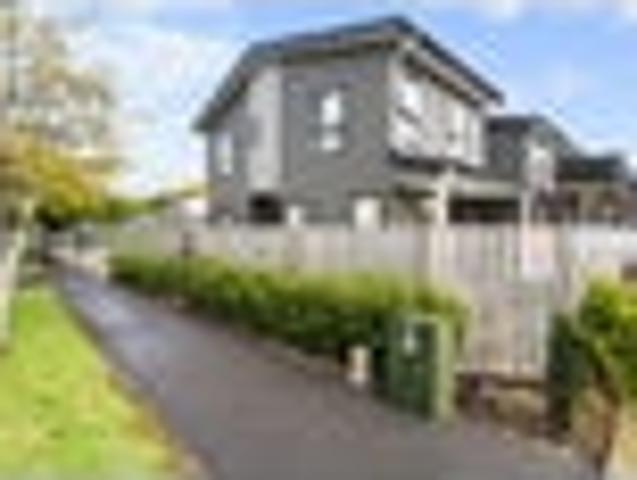 Townhouse for rent in Hamilton, Waikato