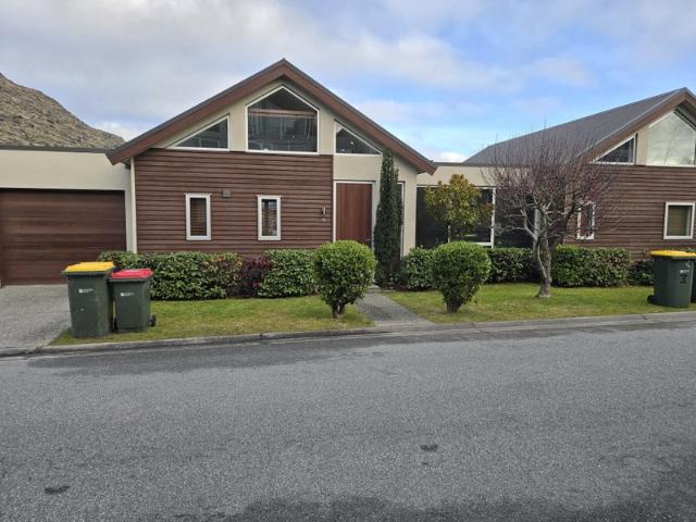 House for rent in Otakou