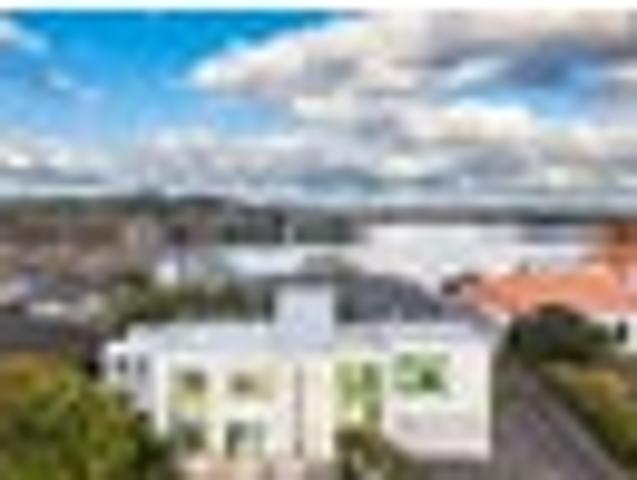 House for rent in Hamilton Central, Hamilton City