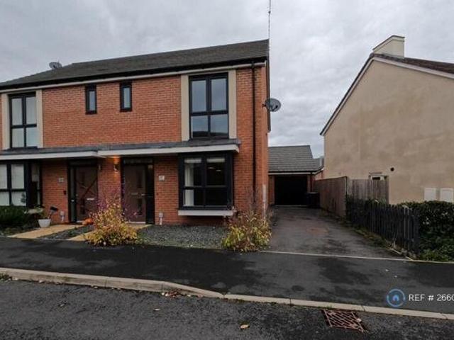 House for rent in The Heath, Beamhurst