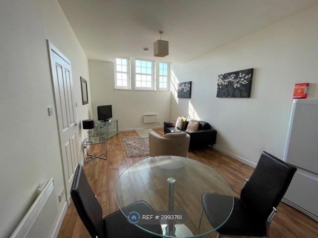 House for rent in City Centre, Ballindoch