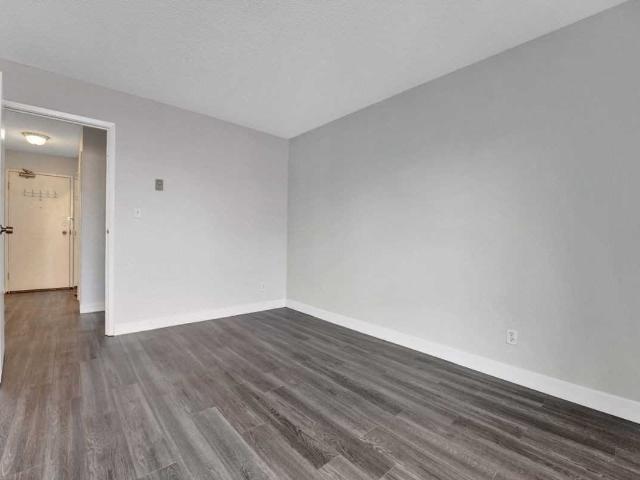 Apartment for rent in Gulf of Georgia, Richmond