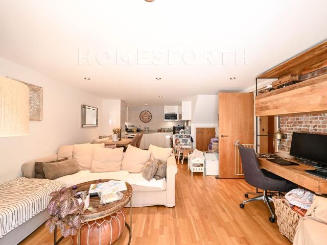 Apartment for rent in London Borough of Ealing, Greater London