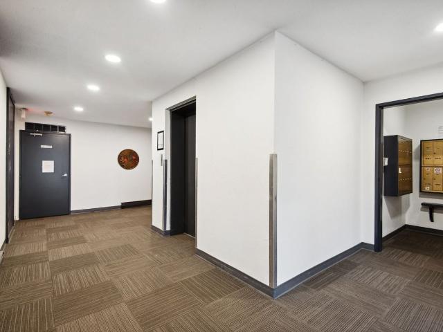 Apartment for rent in Brow of the Hill, New Westminster