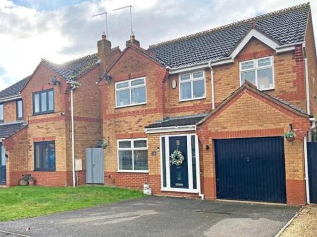 House for sale in Hampton Green, Cambridgeshire