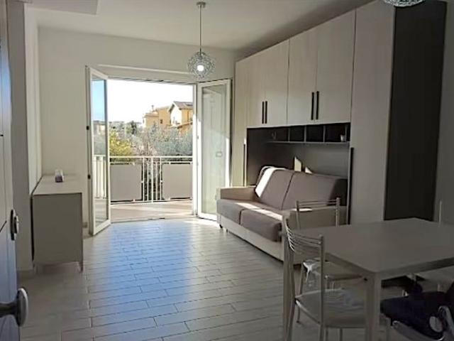 Monolocale in affitto a Roma Capitale, Lazio