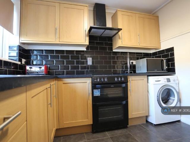 Apartment for rent in London Borough of Hillingdon, Greater London