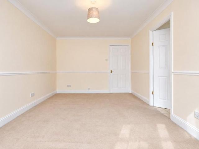 Apartment for rent in London Borough of Havering, Greater London