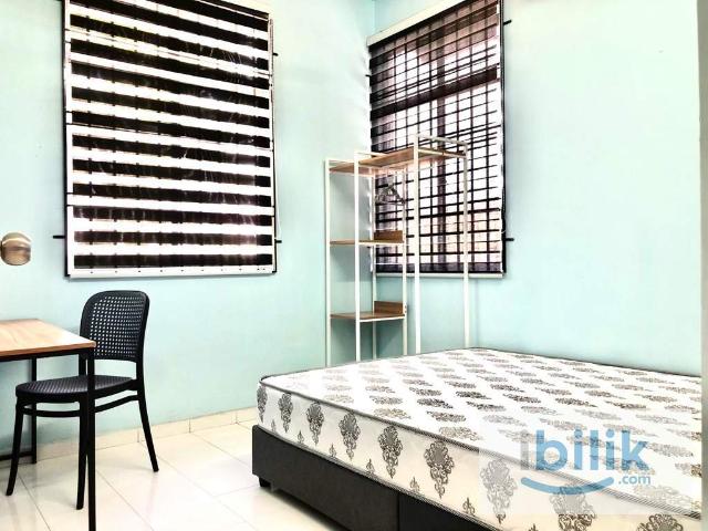 Room for rent in Malaka
