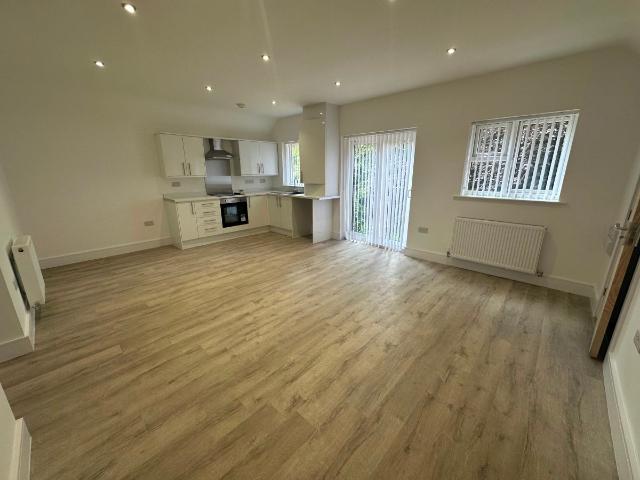 Apartment for rent in Eastwood, Attenborough