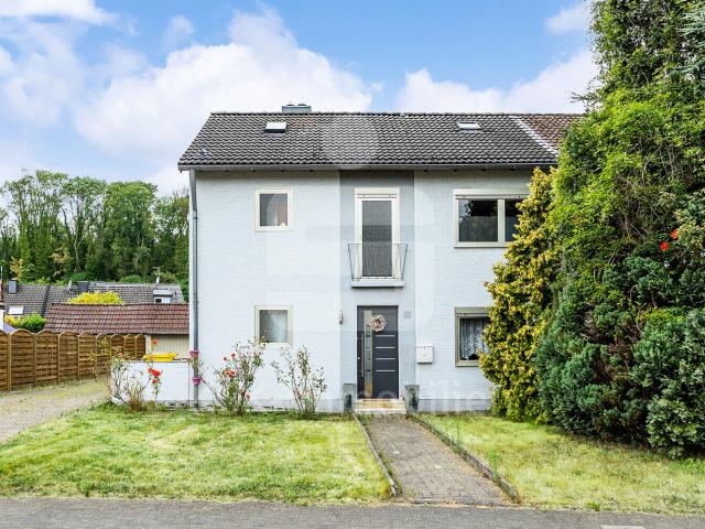Doppelhaushälfte kaufen in Bachem, Frechen