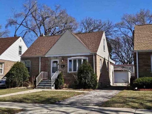 House for sale in Bellwood, Illinois